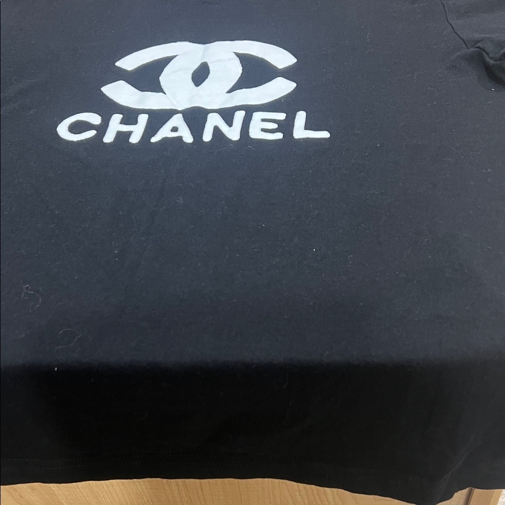 CHANEL Black Tee with White CC Logo -Short Sleeve